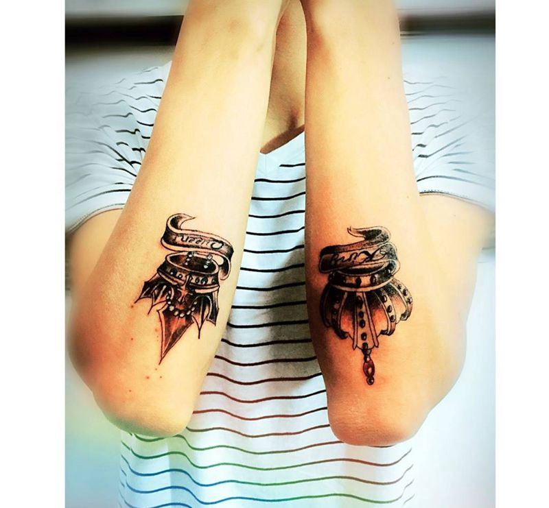 对称皇王冠纹身图片