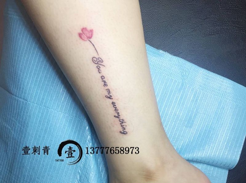 小腿花纹身图片