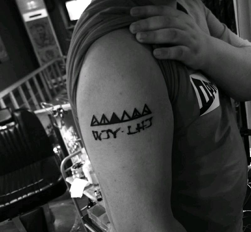 手臂纹身图片_手臂纹身图案