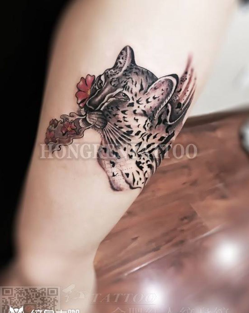 花豹遮盖胎记…纹身图片