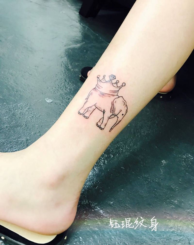 脚踝吉象纹身图片