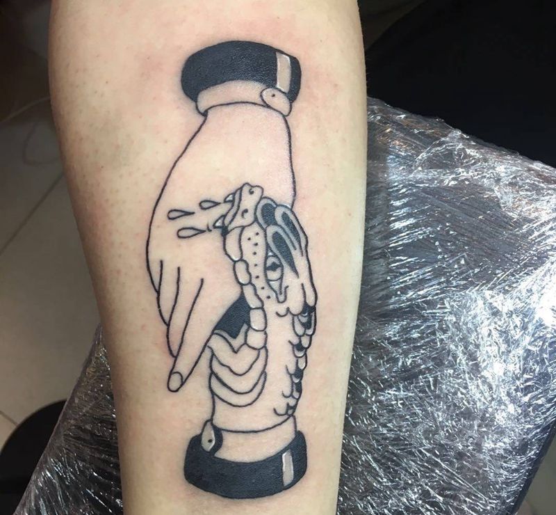 与蛇共舞纹身图片