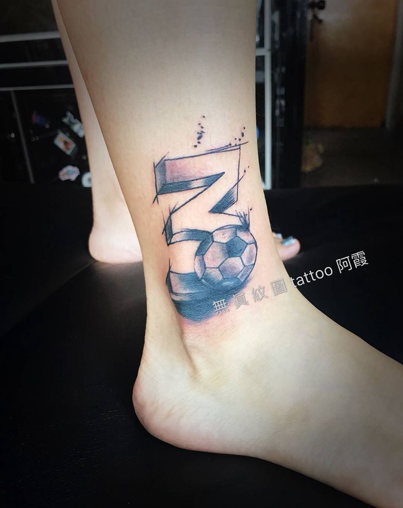 球迷3号美女纹身图片