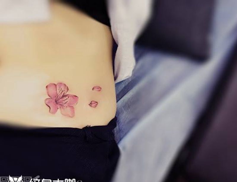 覆盖痕迹tattoo纹身图片