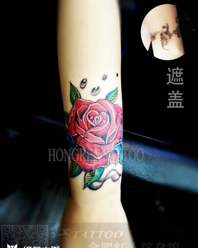 彩色玫瑰遮盖（二）纹身图片