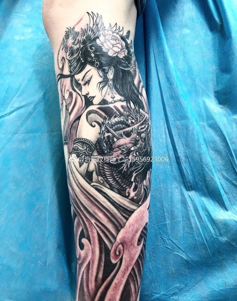 中国风元素纹身图片_成品腿部传统人物中国风艺妓纹身图案