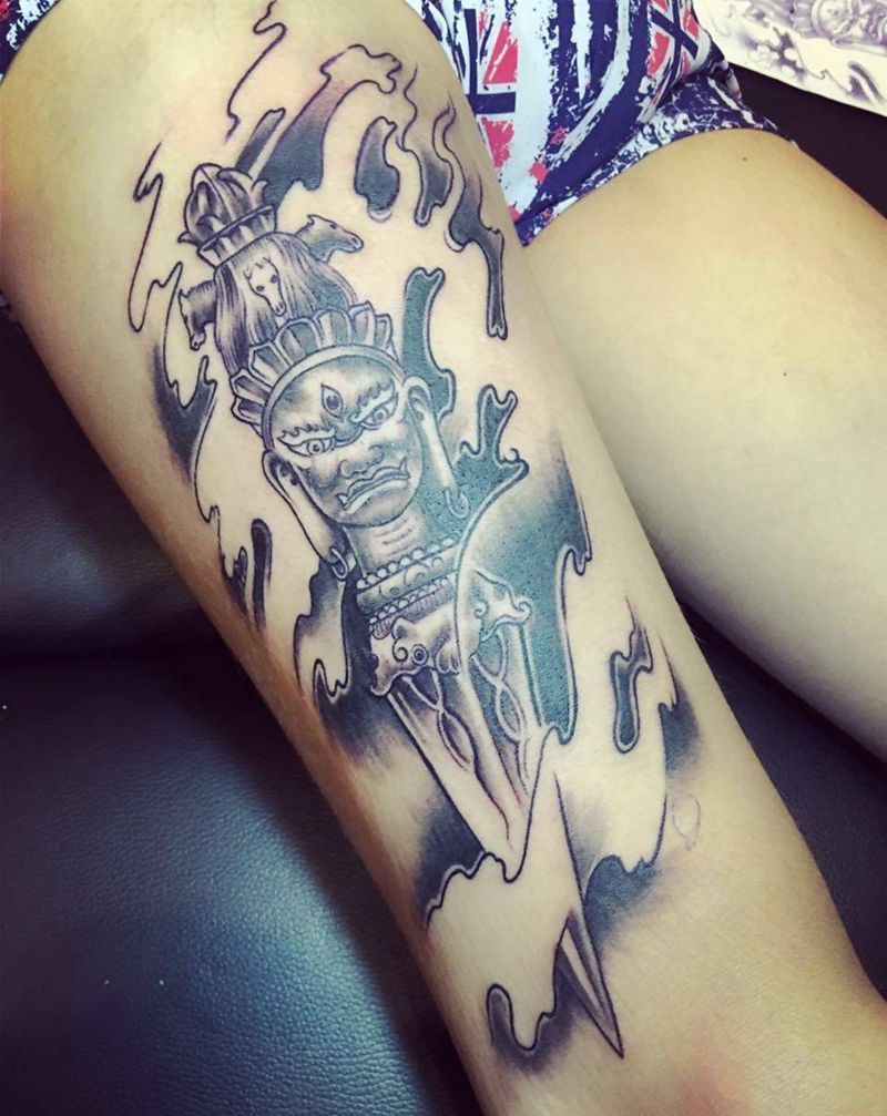 降魔杵纹身图片_成品腿部传统习俗鬼神宗教纹身图案