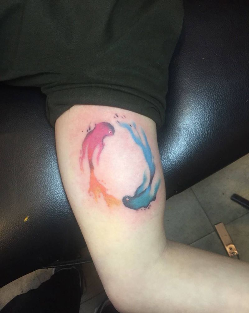 双鱼座纹身图片_成品手臂欧美传统清新动物图腾纹身图案