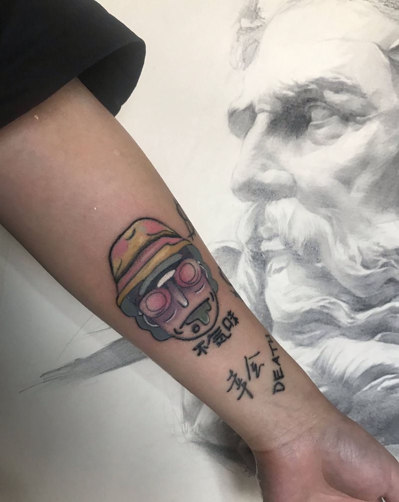 不知道是啥。。纹身图片_手臂New School纹身图案