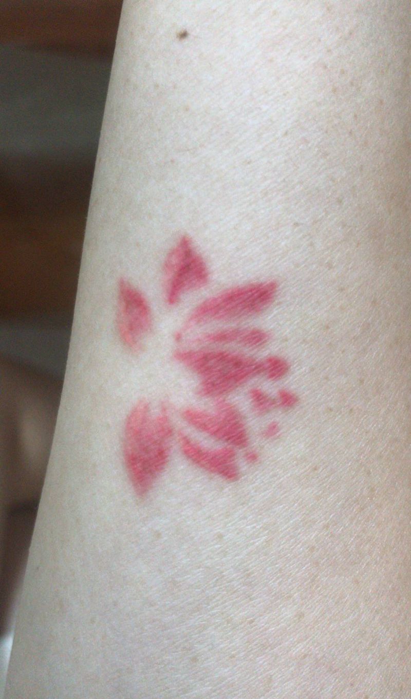 修改莲花老纹身纹身图片_手臂New School修改莲花纹身图案