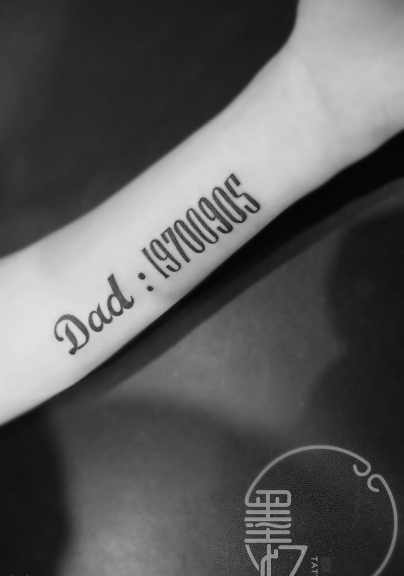 纪念父母纹身图片