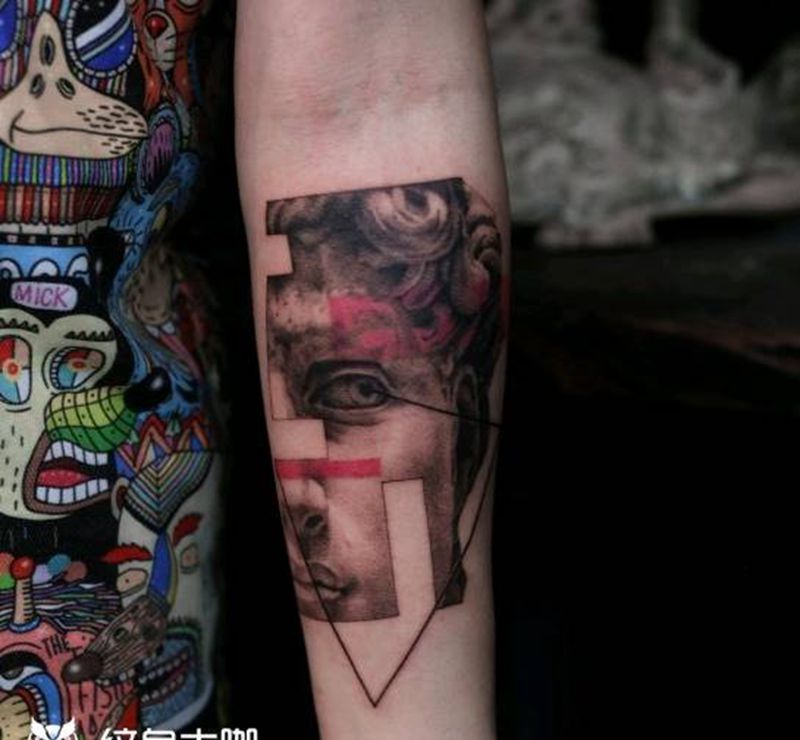 自然刺青處-成为前 作品纹身图片_肩部手臂欧美写实纹身图案