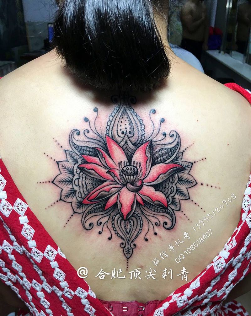 莲花花体纹身纹身图片