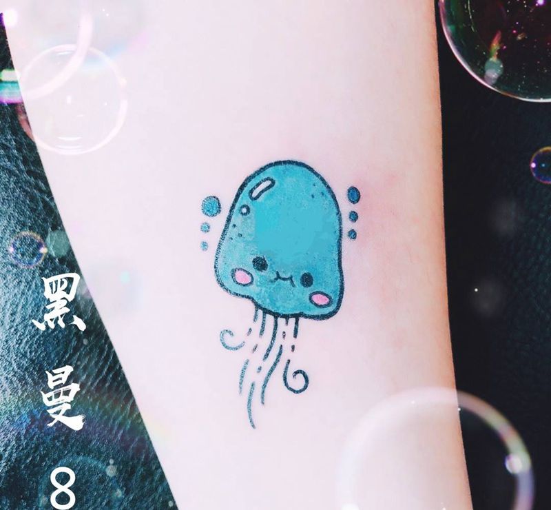 小可爱纹身图片_手臂水彩小章鱼小清新小可爱纹身图案