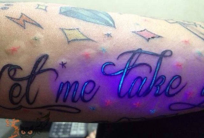 夜光纹身图片