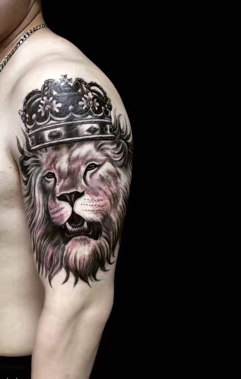 old school手臂狮子纹身图片_成品手臂欧美狮子动物纹身图案