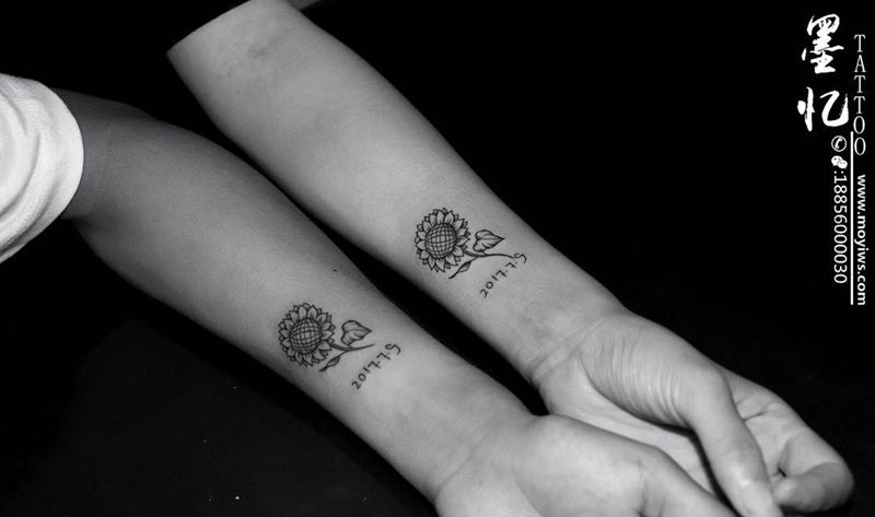 情侣向日葵纹身图片