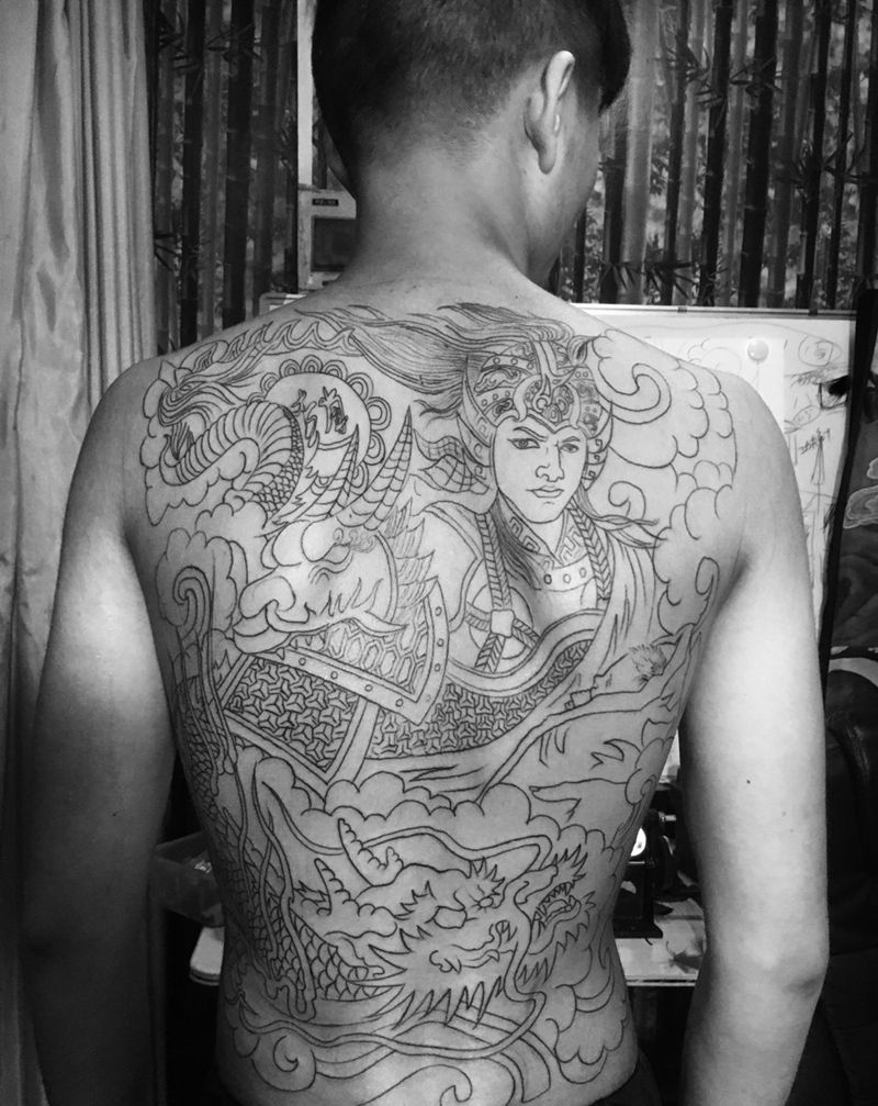 赵云满背纹身图片_成品背部传统人物纹身图案