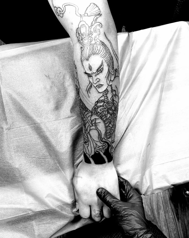 二郎真君纹身图片_手臂新传统纹身图案