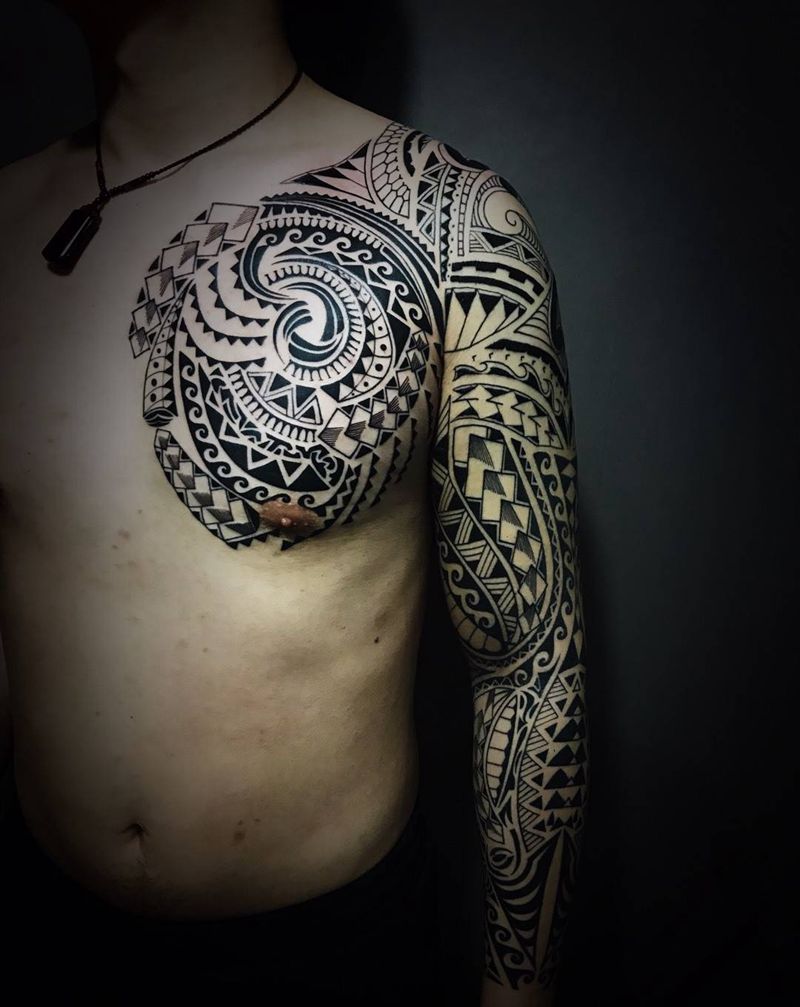 图腾花臂纹身图片