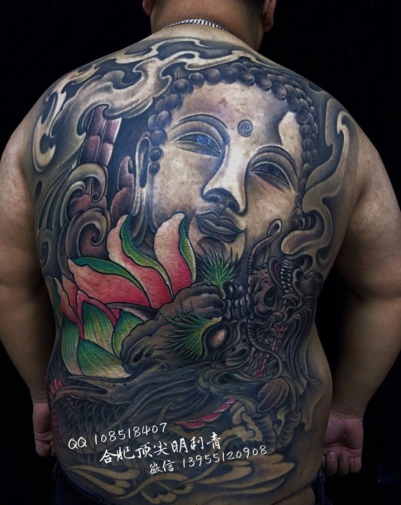 佛与龙纹身图片
