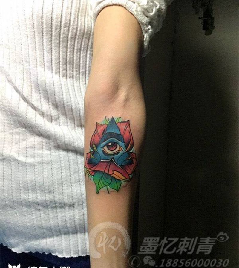 上帝之眼纹身图片