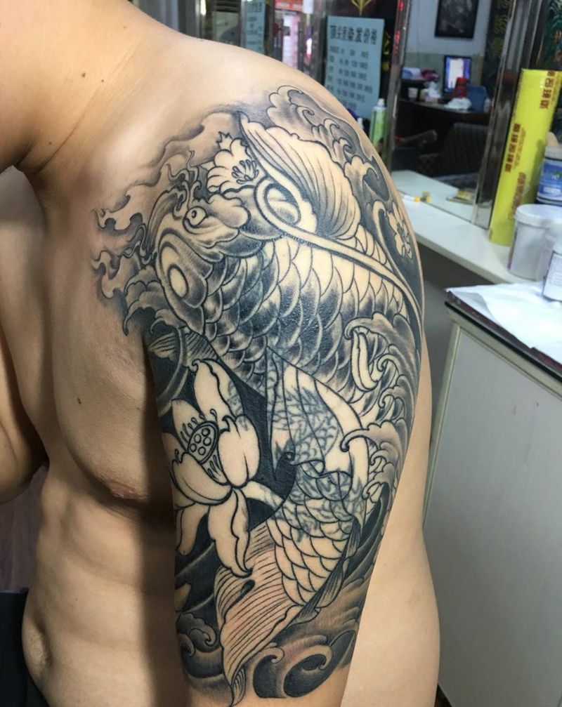 招财鲤鱼纹身图片