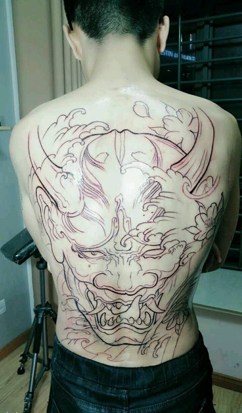 满背般若纹身图片