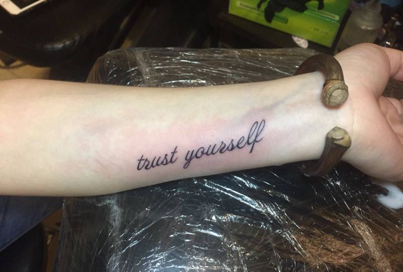 纹你所想，刺你所爱.小清新字母一组纹身图片_成品肩部手臂欧美清新字符静物原创胸部纹身图案