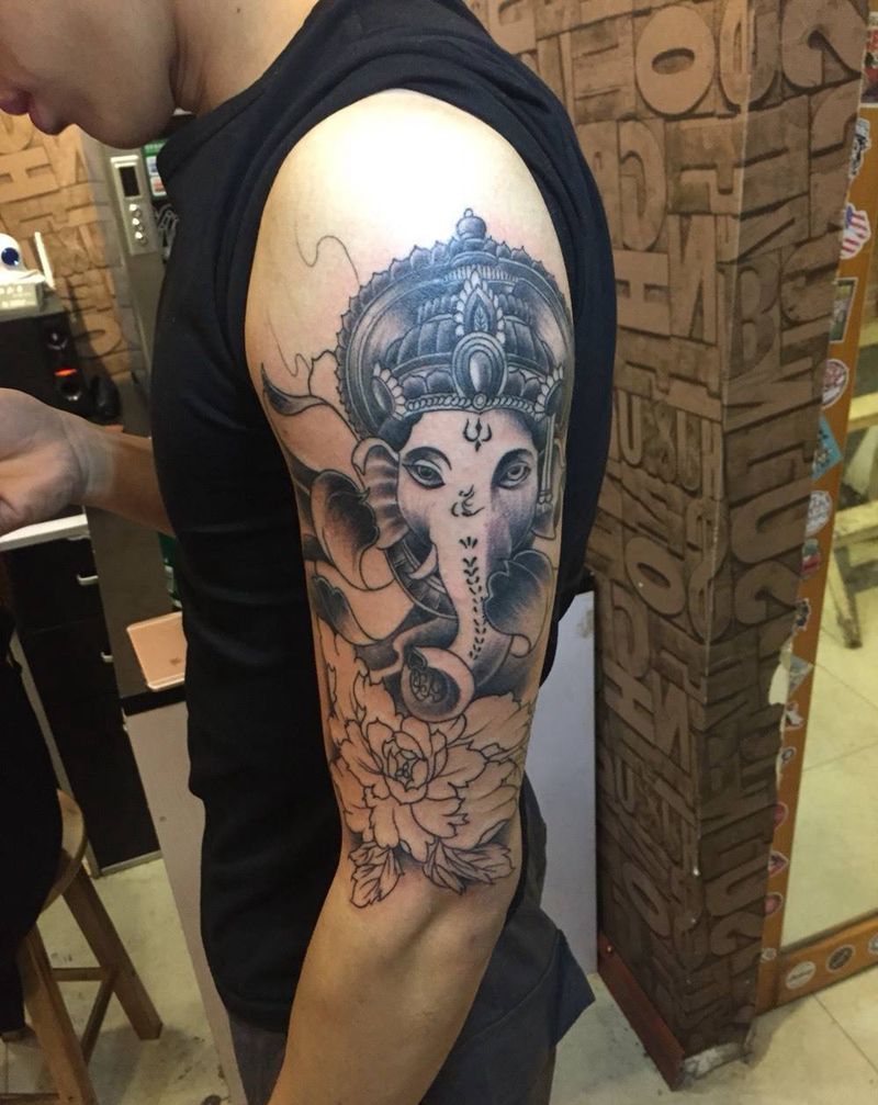 象神，未完成纹身图片_成品手臂传统动物植物纹身图案