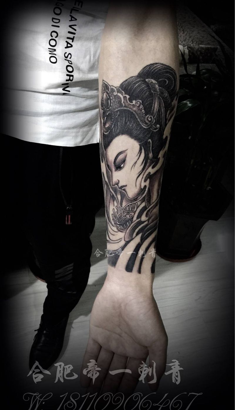 人物纹身图片_成品手臂肖像人物纹身图案