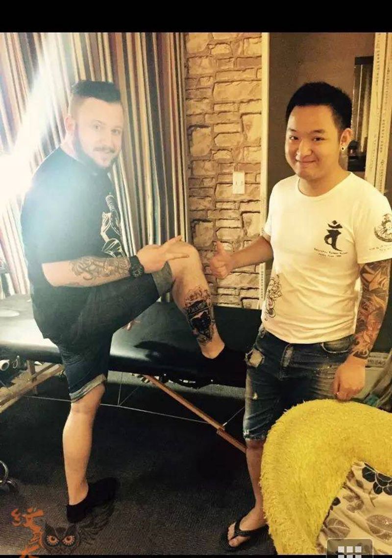 欧美纹身图片_欧美腿部纹身图案