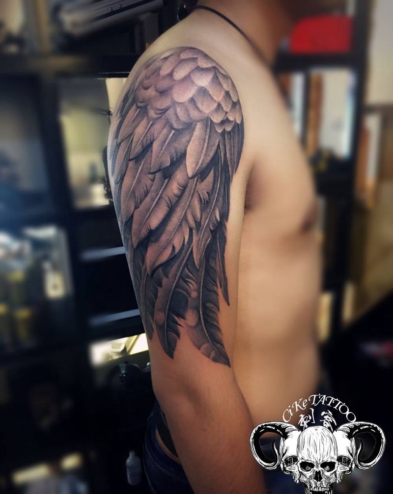 翅膀纹身图片