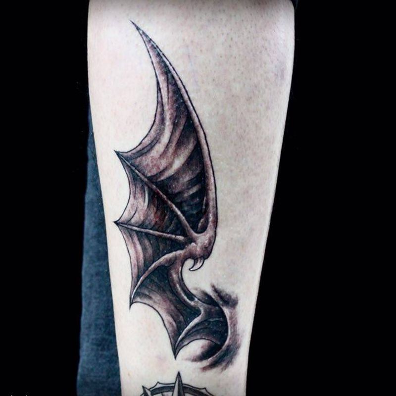 小腿翅膀纹身纹身图片_成品腿部清新动物图腾纹身图案