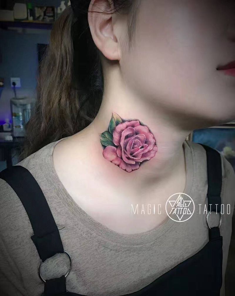 脖子疤痕遮盖纹身图片_成品颈部植物蚌埠彩色遮盖纹身图案