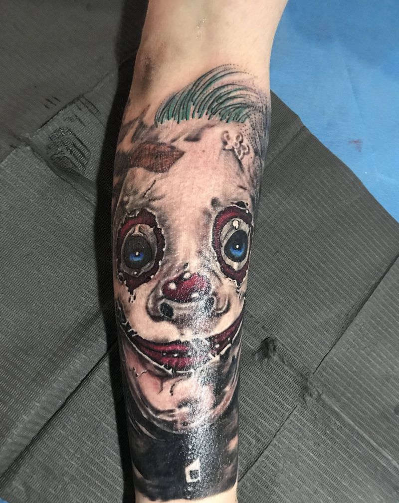 小丑纹身图片_手臂欧美写实纹身图案