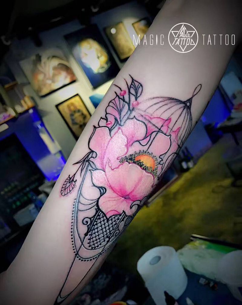 向往自由的花儿纹身图片_成品手臂蚌埠彩色唯美牡丹纹身图案
