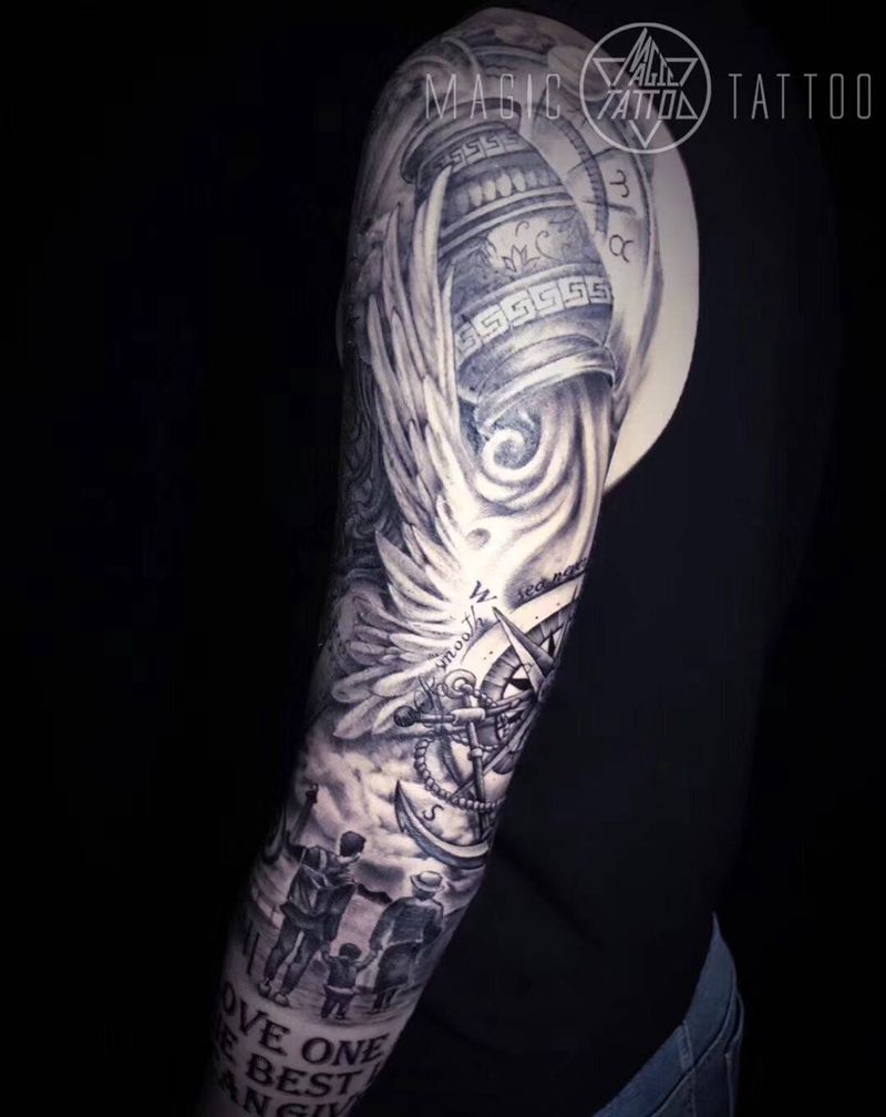 对家人的爱都融入其中，部分掉皮中纹身图片_手臂欧美写实星座纹身图案