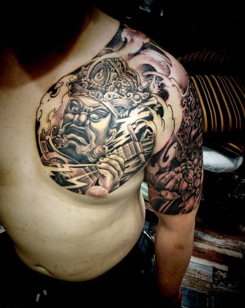 半胛，四大金刚，继续精进中纹身图片_颈部肩部胸部手臂手部传统肖像写实人物成品纹身图案