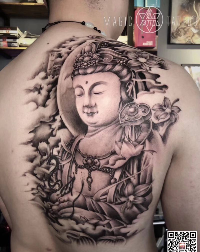 普贤菩萨纹身图片_背部新传统普贤菩萨生肖纹身图案