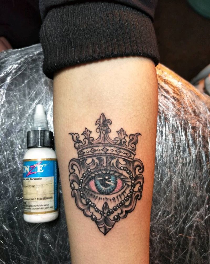 皇冠纹身图片_肩部胸部背部腿部手部传统清新字符图腾成品纹身图案