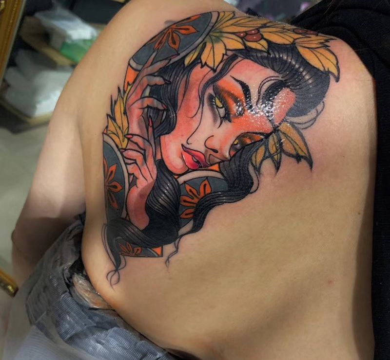 School遮盖纹身图片