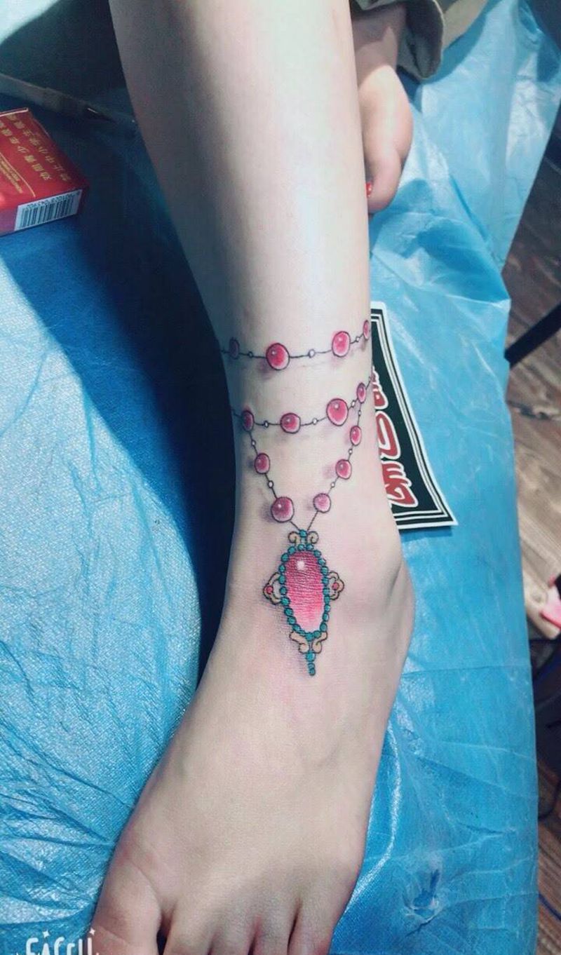 脚链纹身图片