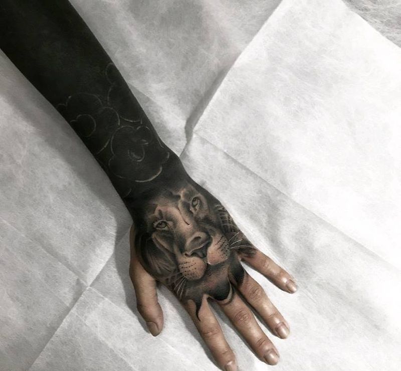 修改纹身图片_手部欧美写实纹身图案