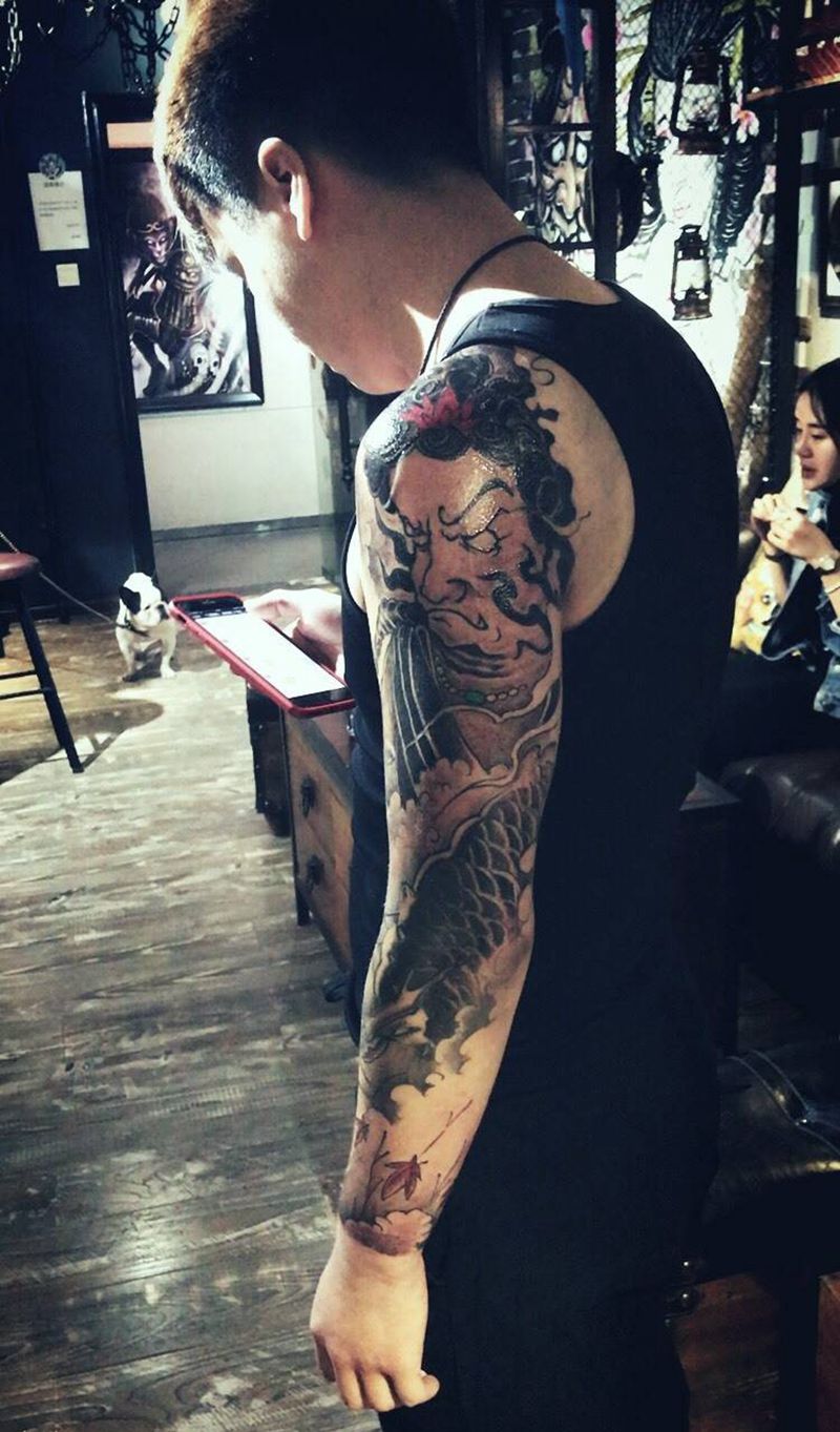 明王龙纹身图片