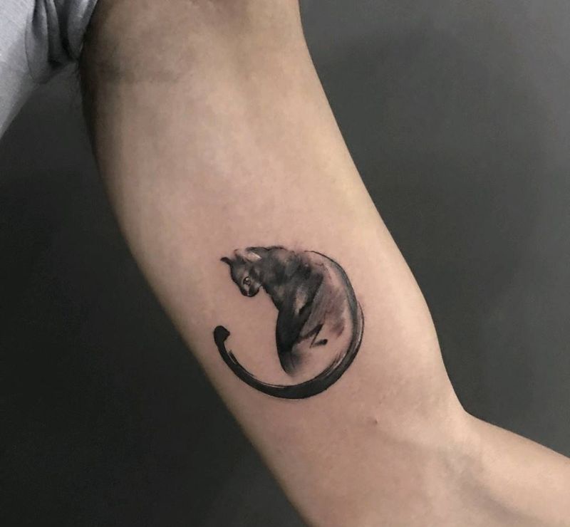 猫纹身图片_水墨纹身图案