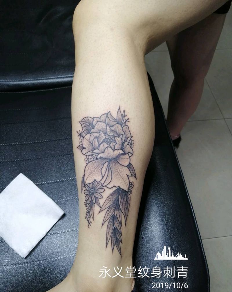 花纹身图片_腿部手臂点刺新传统纹身图案