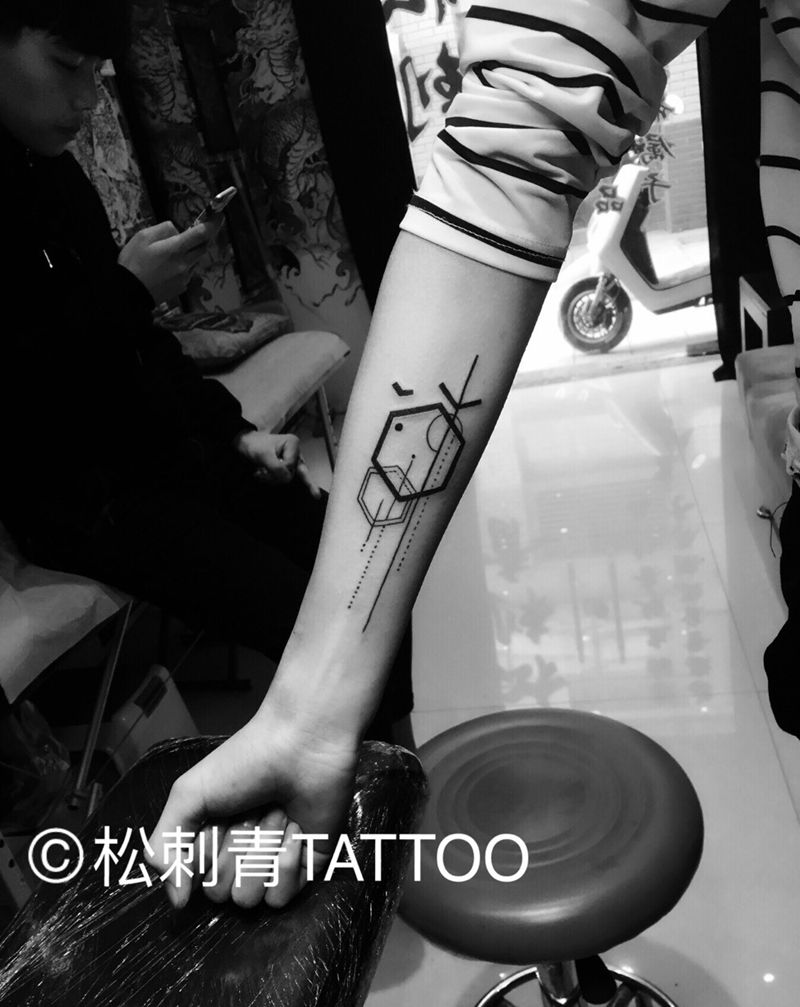 几何纹身图片