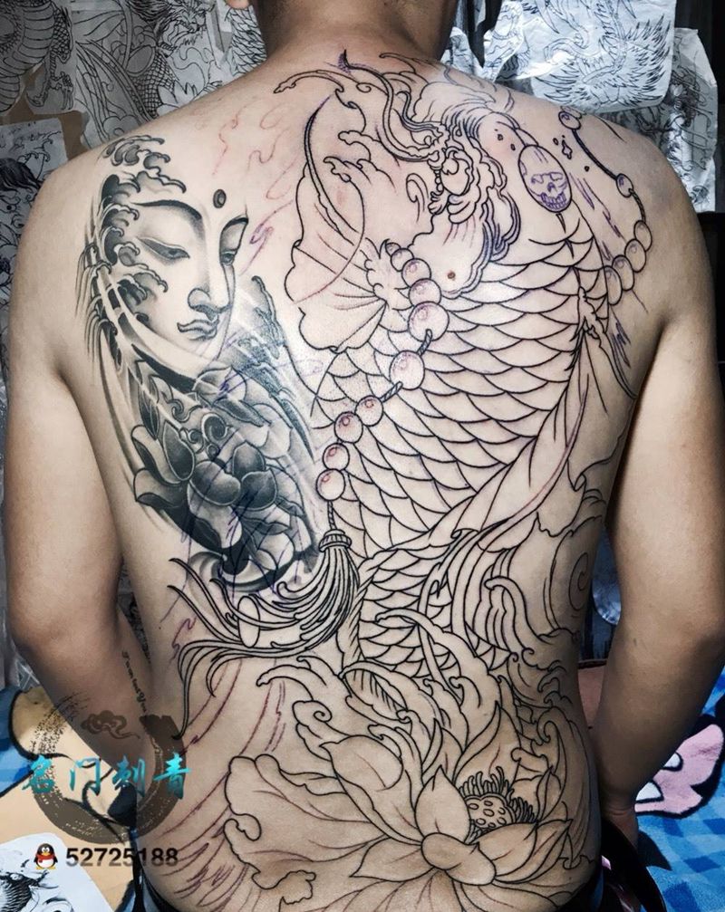 接满背纹身图片