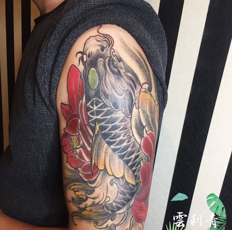 鲤鱼纹身图片